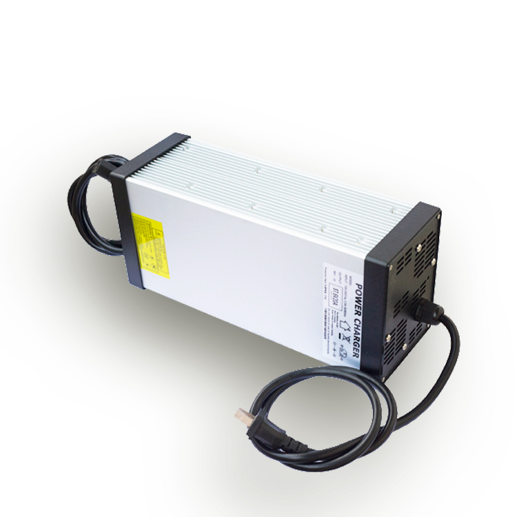 36V Lithium-Blei-Säure-LiFePO4 42V 43,5V 30A Batterieladegerät