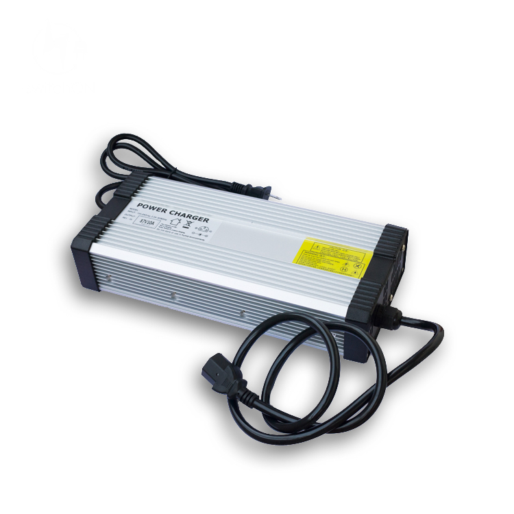 36V Lithium-Blei-Säure-LiFePO4 42V 43,5V 15A Batterieladegerät