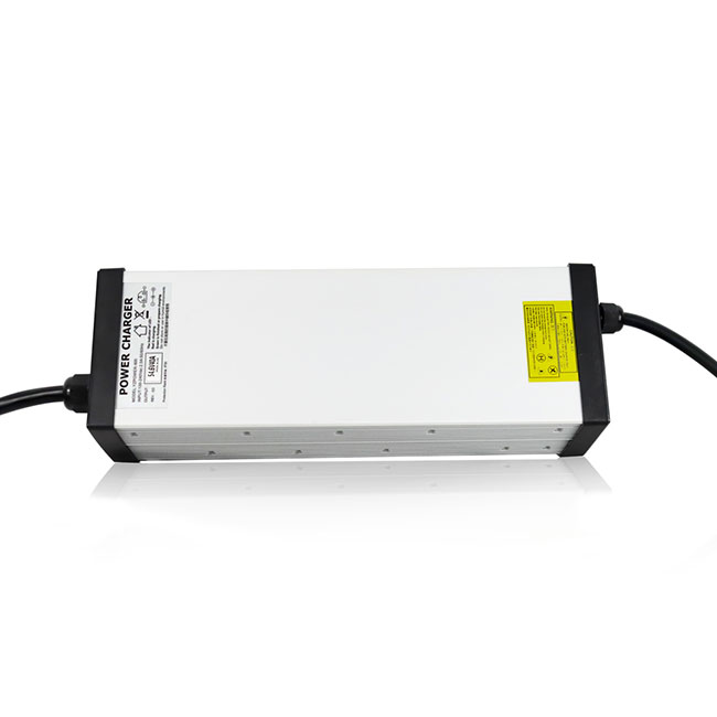 36V Lithium-Blei-Säure-LiFePO4 42V 43,5V 40A Batterieladegerät